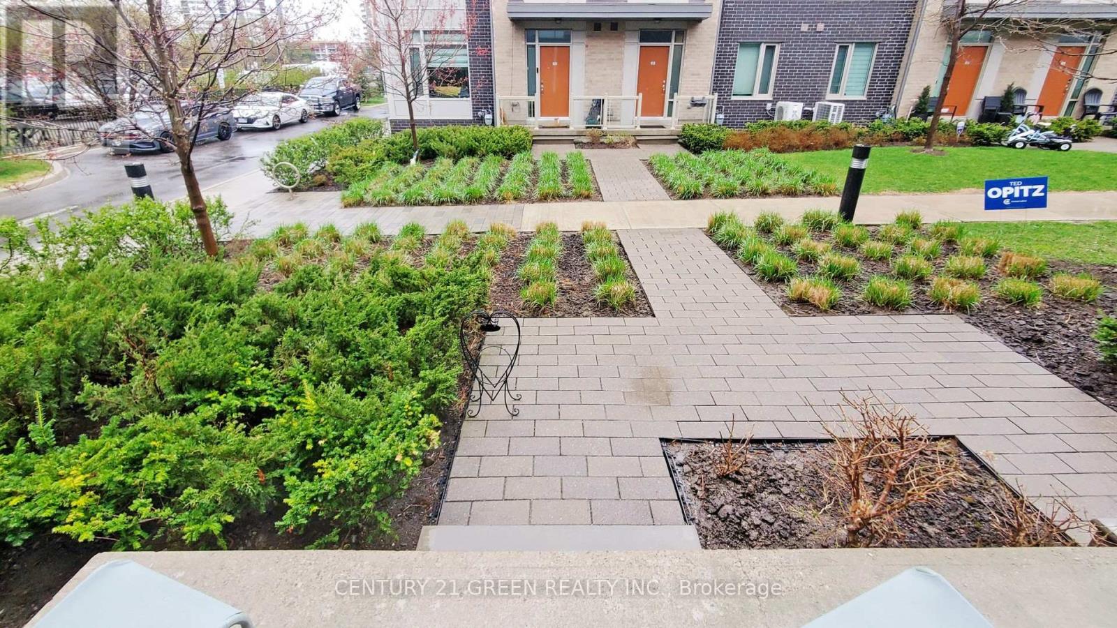25 - 18 Applewood Lane, Toronto, Ontario  M9C 0C1 - Photo 6 - W12125545