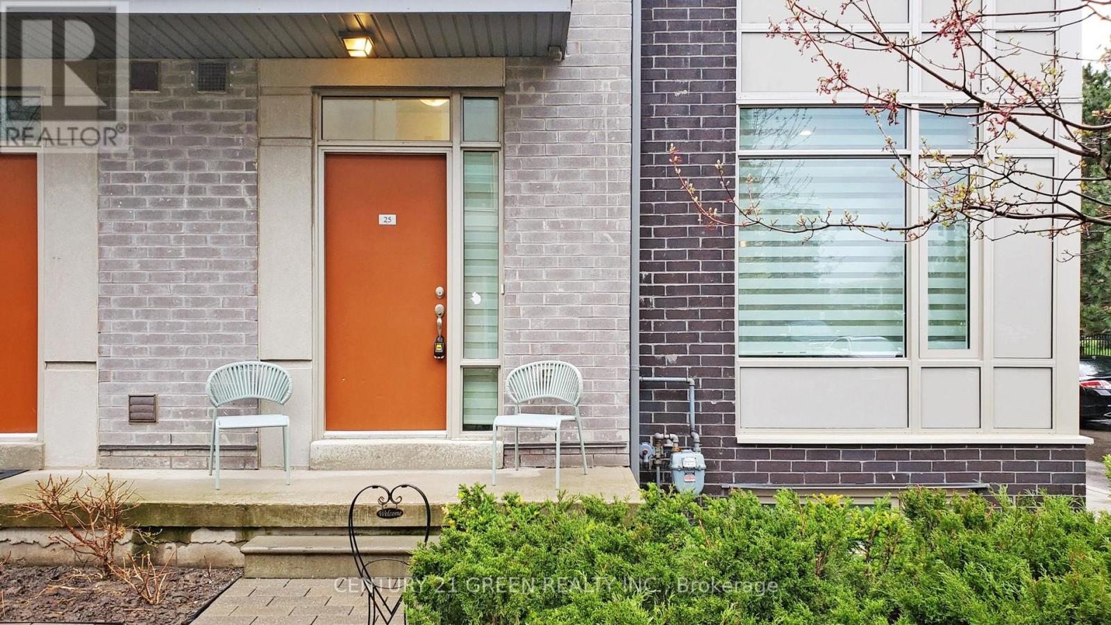 25 - 18 Applewood Lane, Toronto, Ontario  M9C 0C1 - Photo 7 - W12125545