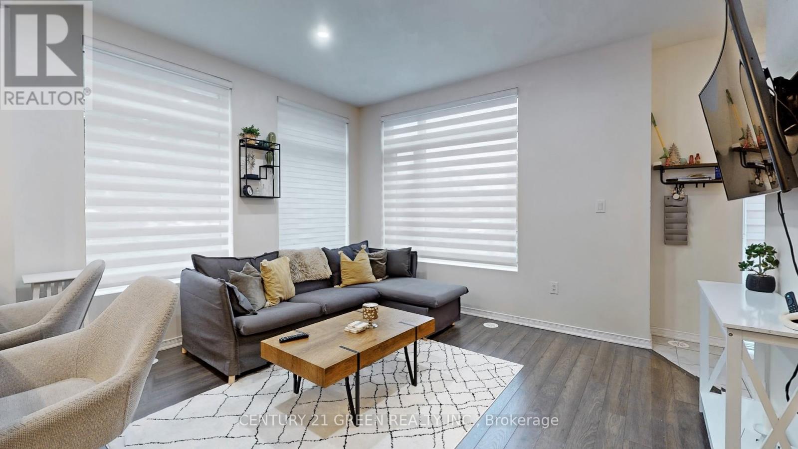 25 - 18 Applewood Lane, Toronto, Ontario  M9C 0C1 - Photo 9 - W12125545