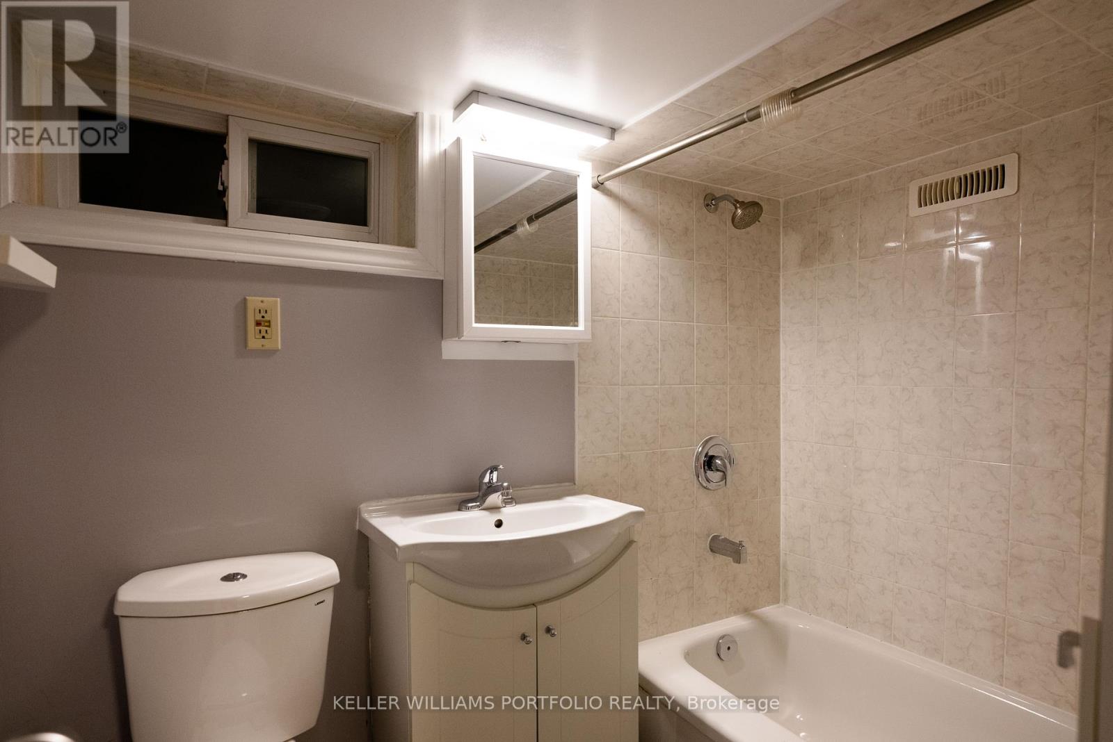 1156 Bloor Street W, Toronto, Ontario  M6H 1N1 - Photo 42 - W12123849