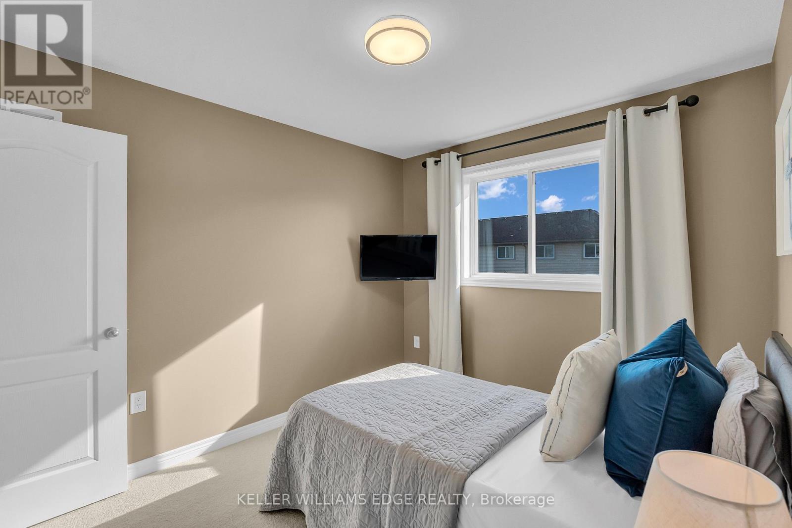 19 - 40 Dartmouth Gate, Hamilton, Ontario  L8E 0B9 - Photo 32 - X12125322
