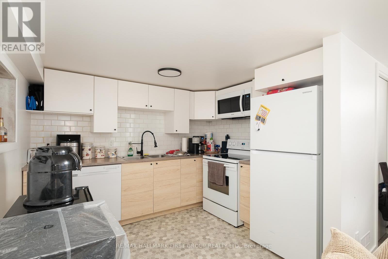 Bsmt - 1443 Westbrook Drive, Peterborough West, Ontario  K9J 6R3 - Photo 1 - X12125443