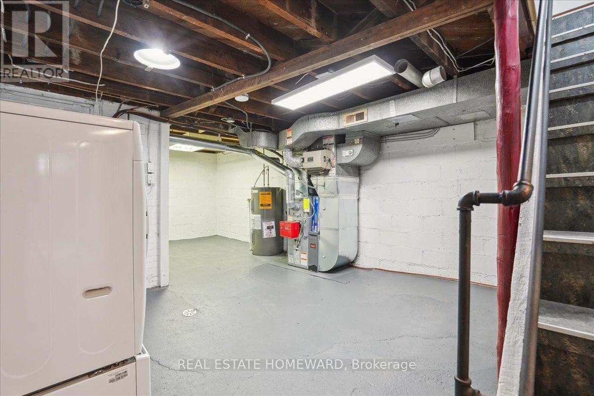 105 Sparkhall Avenue, Toronto, Ontario  M4K 1G7 - Photo 29 - E12125311
