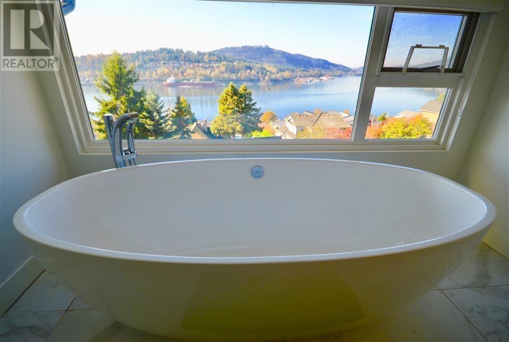 46 Axford Bay, Port Moody, British Columbia  V3H 3R2 - Photo 38 - R2984668