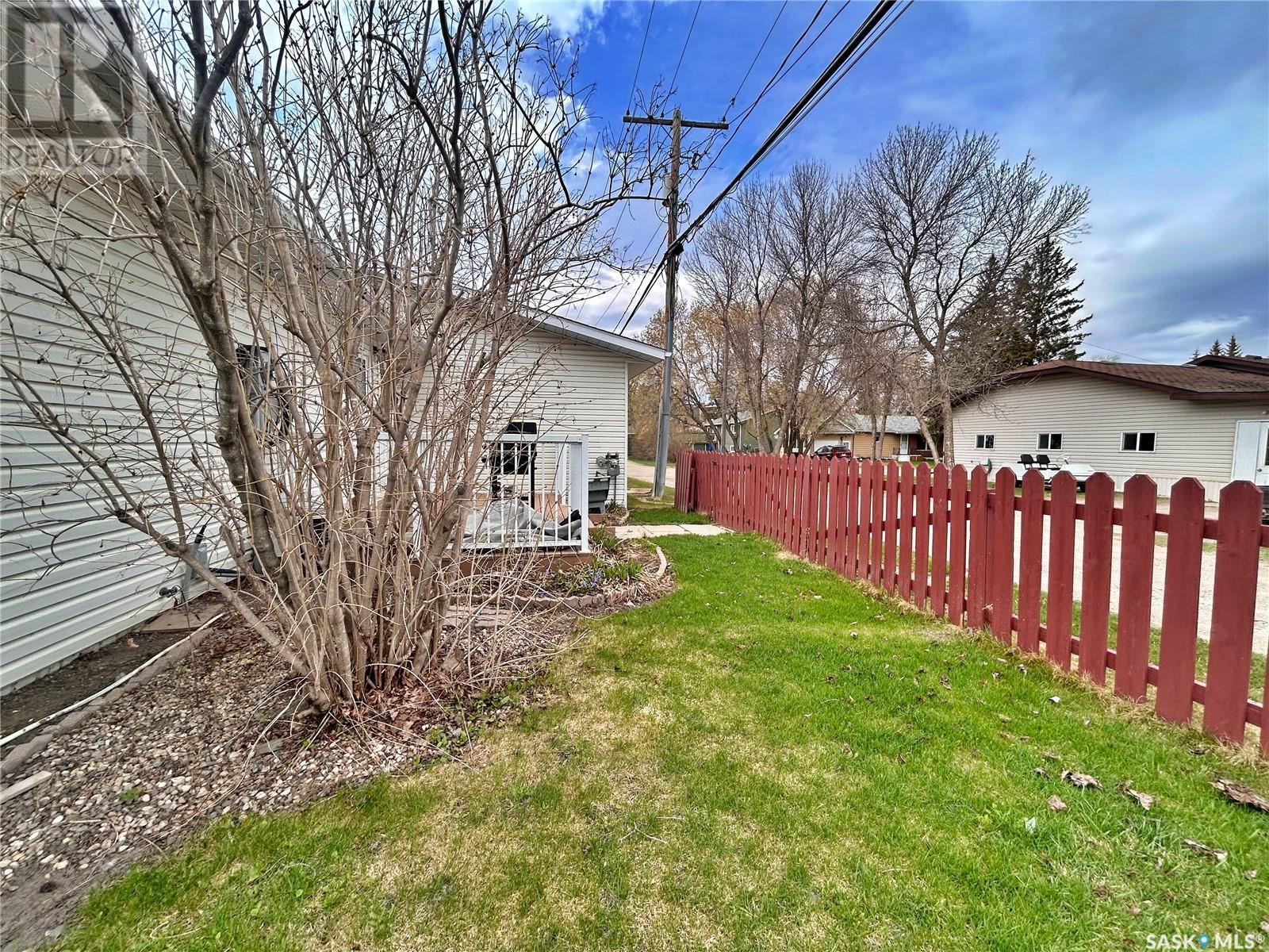 807 Birtle Street, Moosomin, Saskatchewan  S0G 3N0 - Photo 47 - SK002114