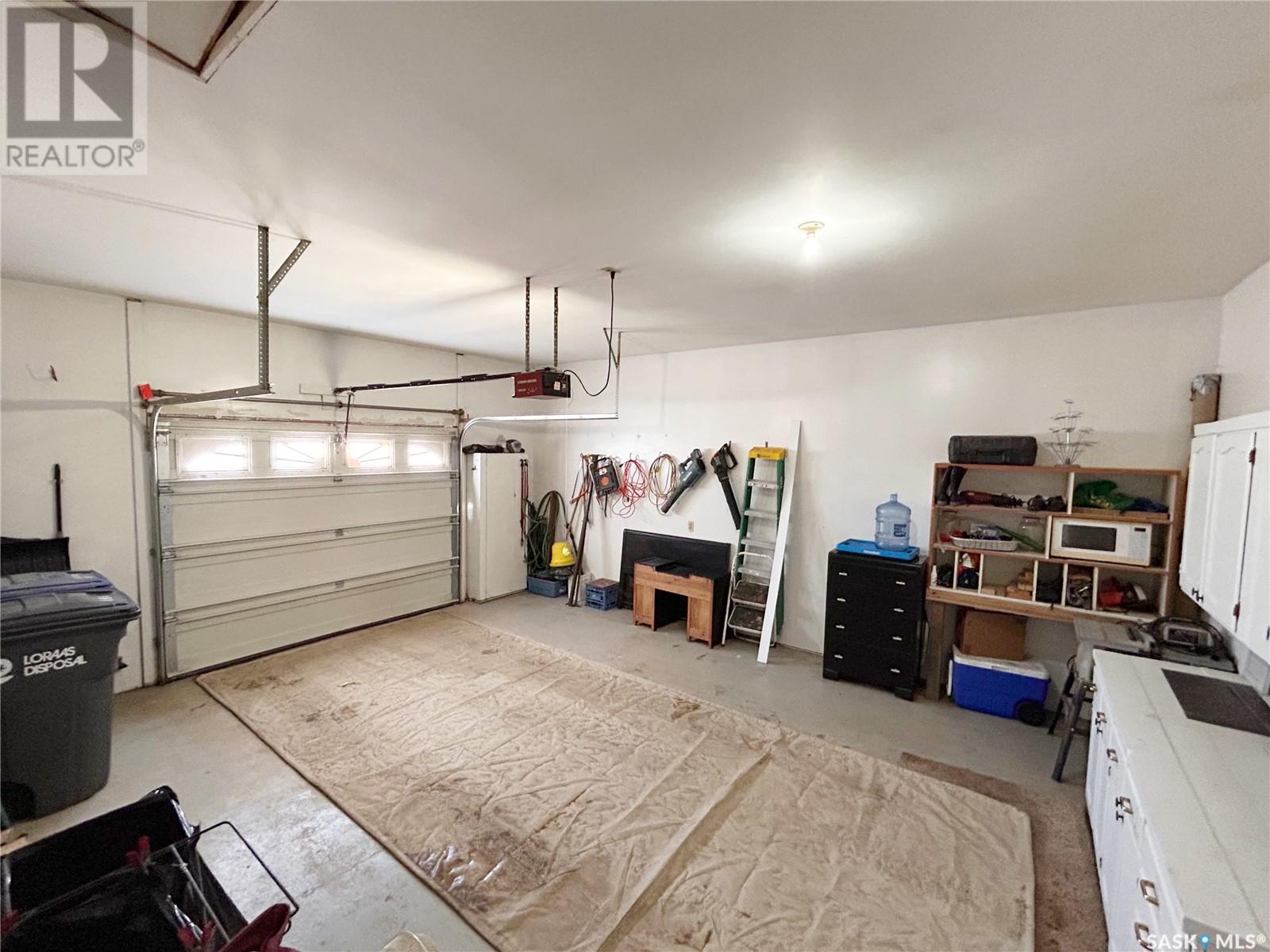 807 Birtle Street, Moosomin, Saskatchewan  S0G 3N0 - Photo 4 - SK002114