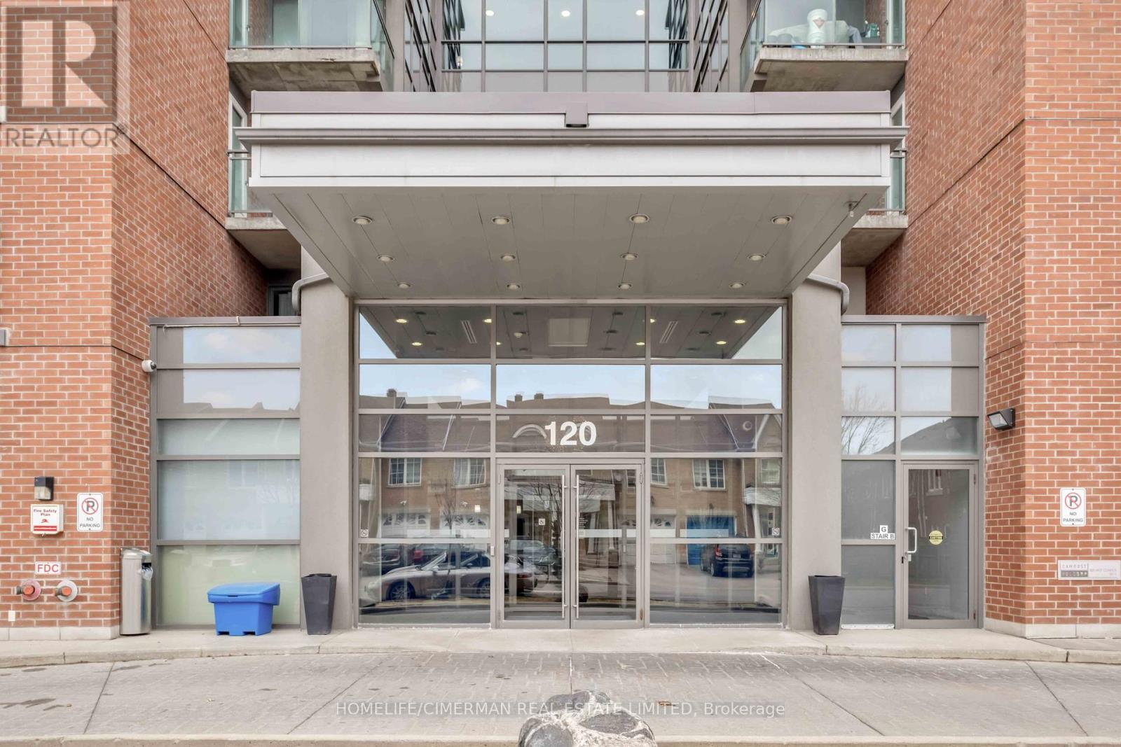 607 - 120 DALLIMORE CIRCLE, toronto (banbury-don mills), Ontario