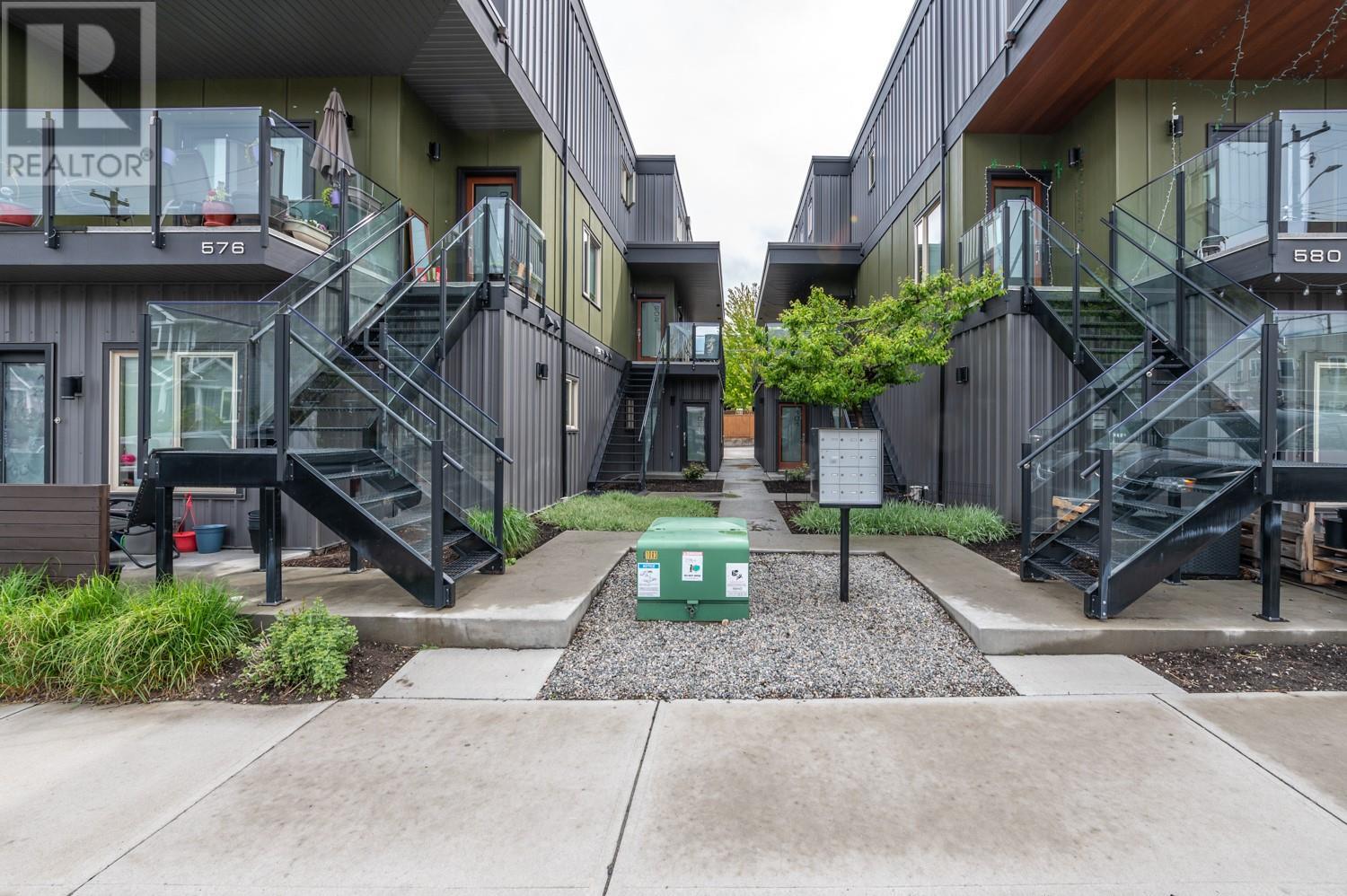 564, 576 & 580 ELLIS Street, Penticton, British Columbia