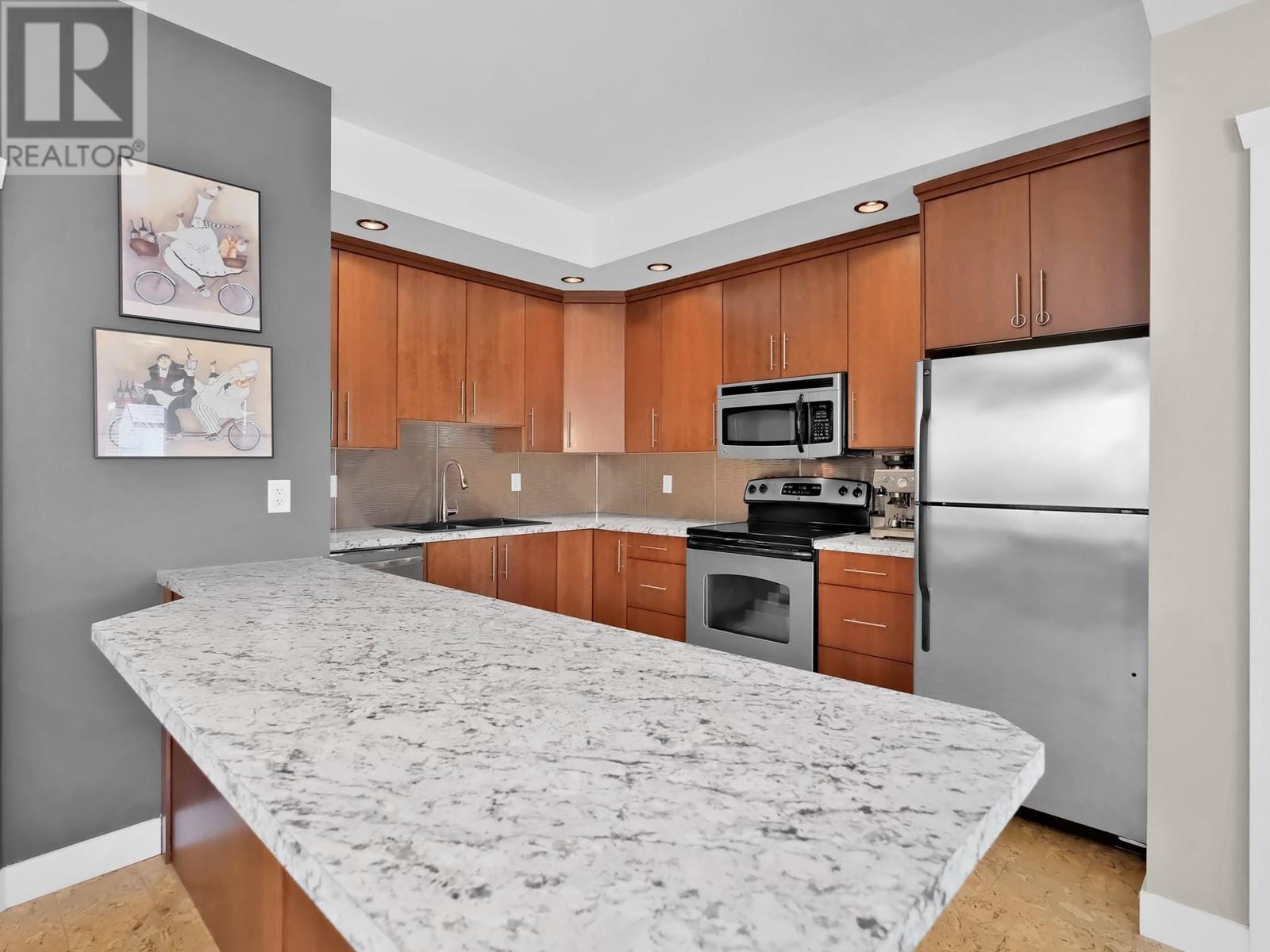 598 Westminster Avenue W Unit# 102, Penticton, British Columbia  V2A 1K6 - Photo 5 - 10346308