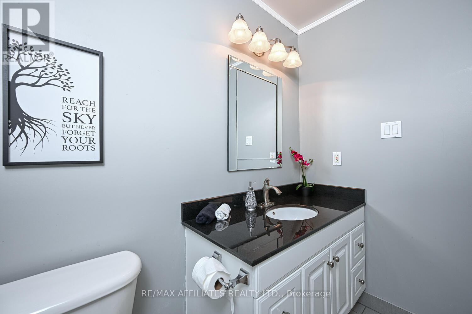 10 Tudor Circle, Rideau Lakes, Ontario  K0G 1L0 - Photo 31 - X12100360