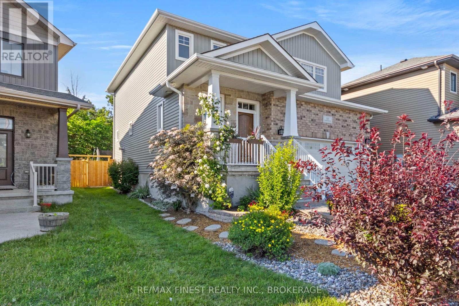Property at 157 ISLANDVIEW DRIVE image 3
