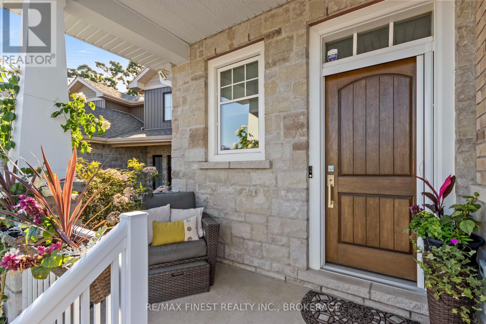 157 Islandview Drive, Loyalist, Ontario  K7N 0A5 - Photo 6 - X12125755