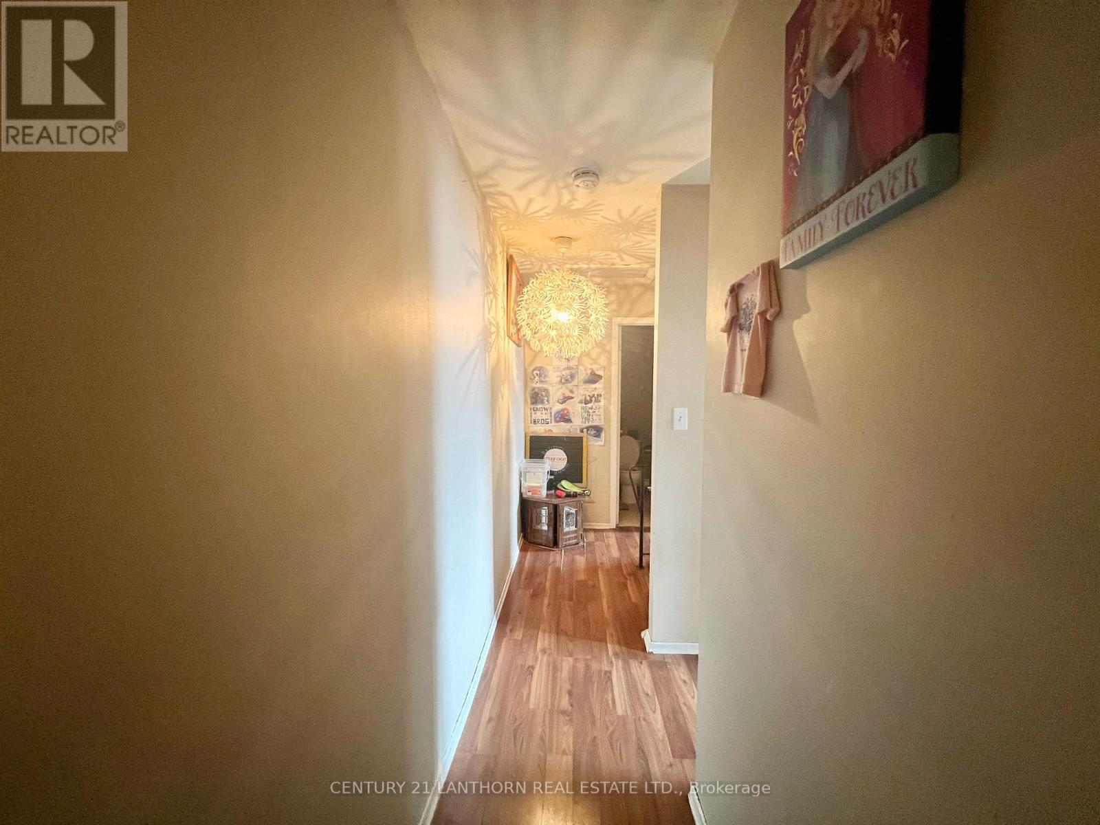 38 - 19 Tracey Park Drive, Belleville, Ontario  K8P 4R4 - Photo 6 - X12125722