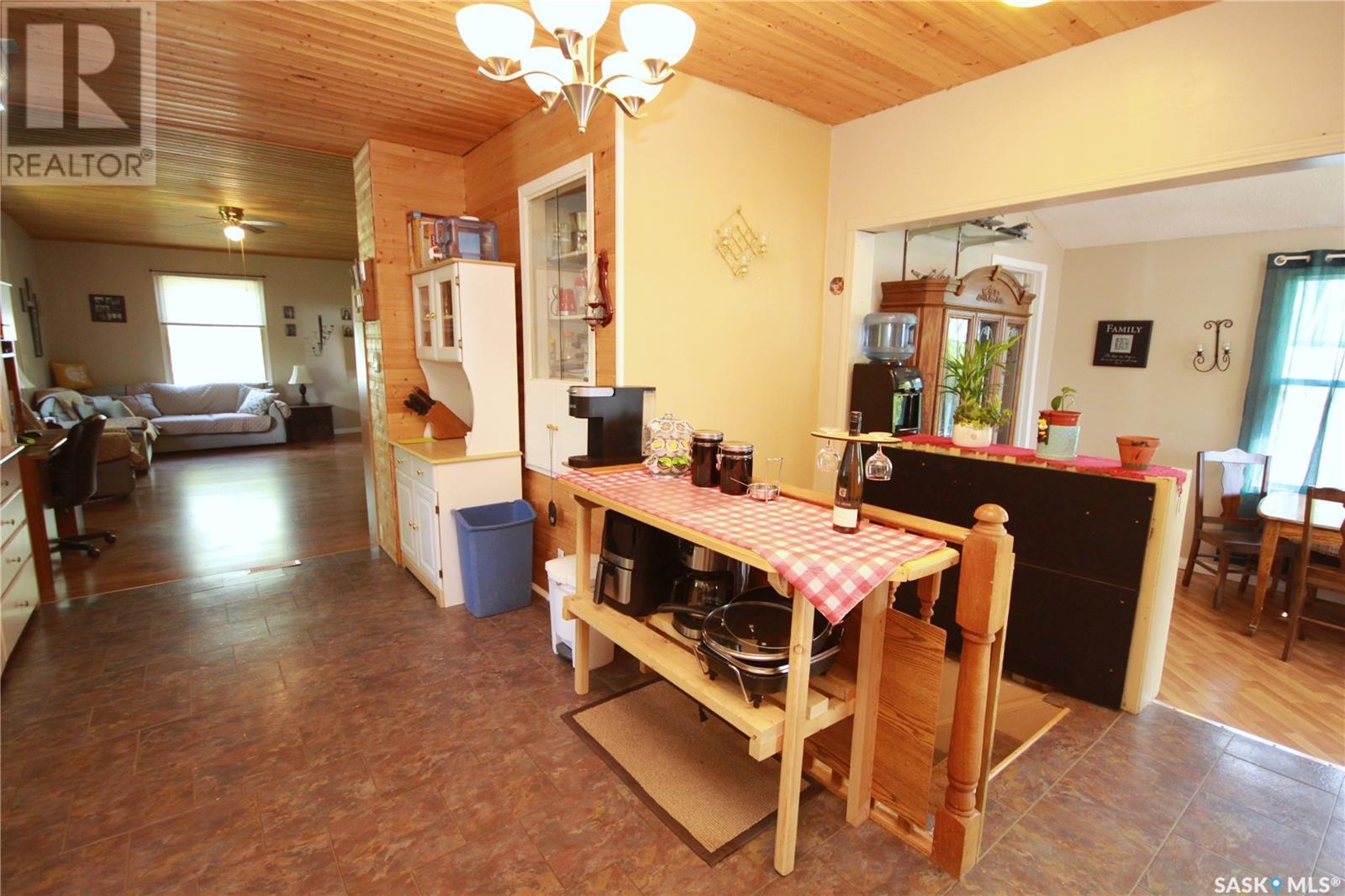 407 2nd Street E, Wilkie, Saskatchewan  S0K 4W0 - Photo 20 - SK973307