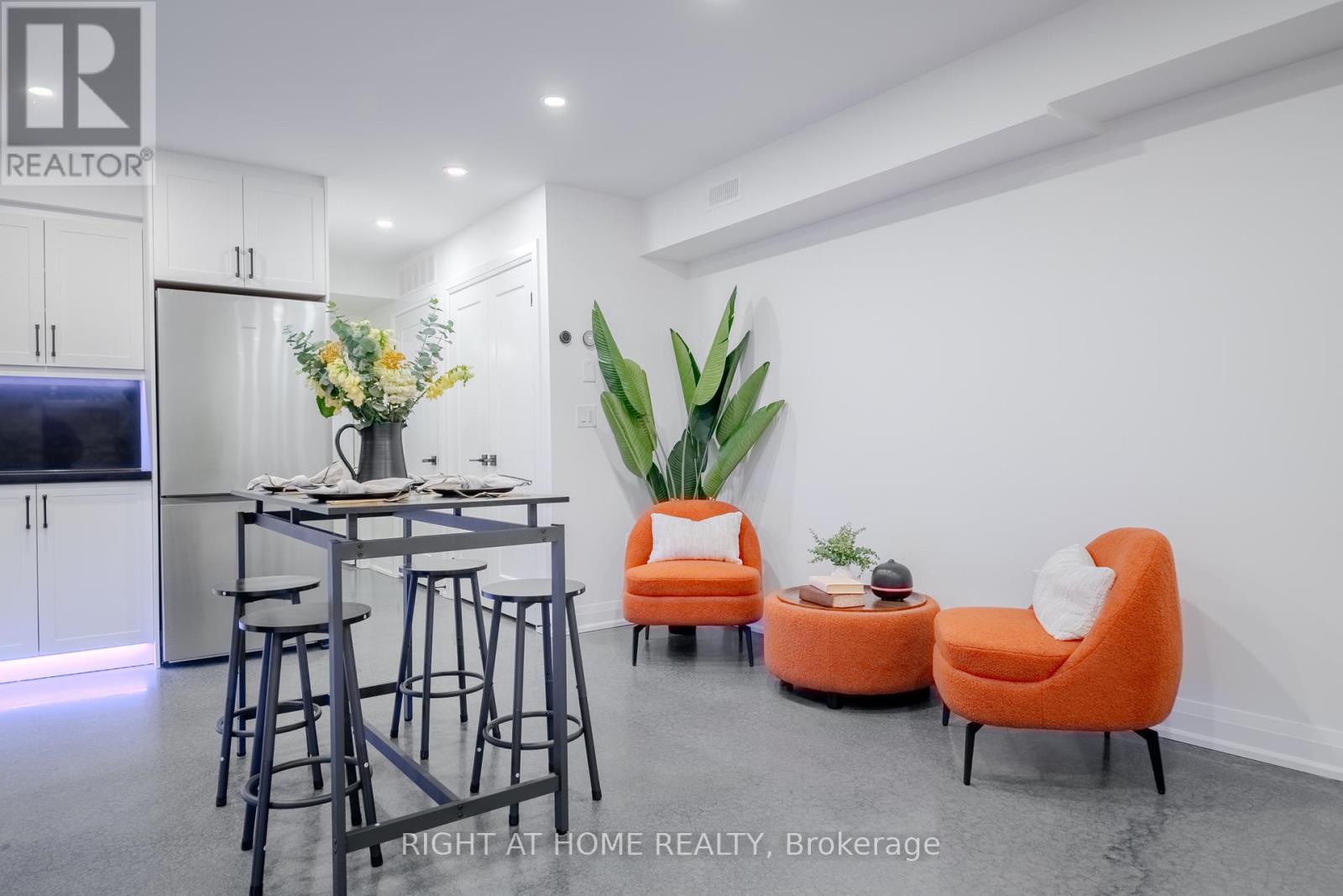 1 - 53 Innes Avenue, Toronto, Ontario  M6E 1N1 - Photo 12 - W12125560