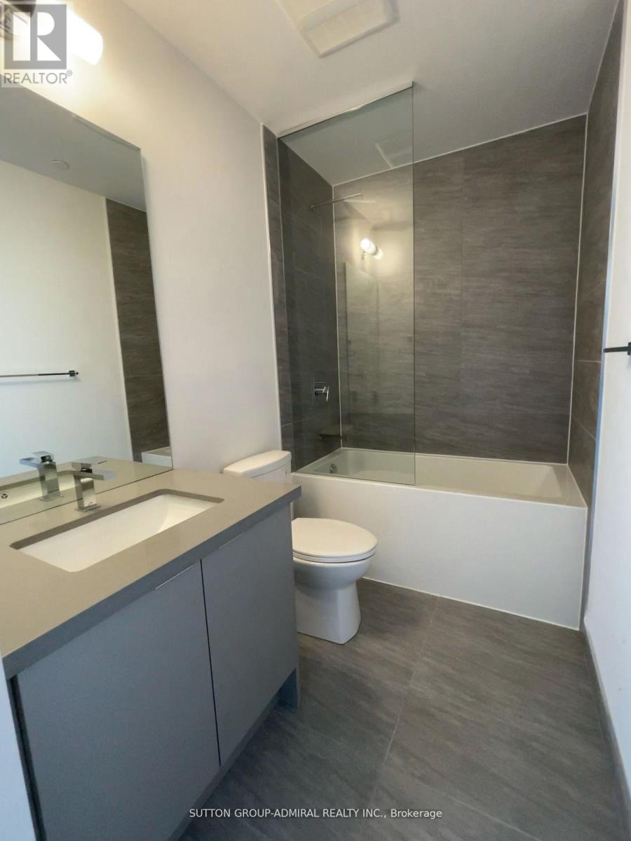 604 - 297 Oak Walk Drive, Oakville, Ontario  L6H 3R6 - Photo 8 - W12125569