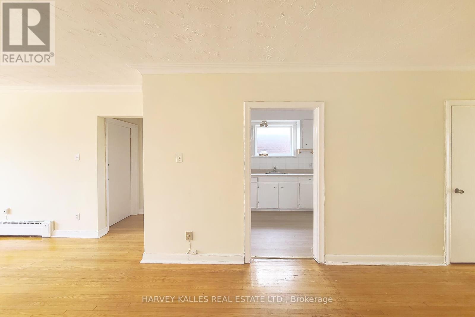 2 - 105 Gilmour Avenue, Toronto, Ontario  M6P 3B2 - Photo 5 - W12125582