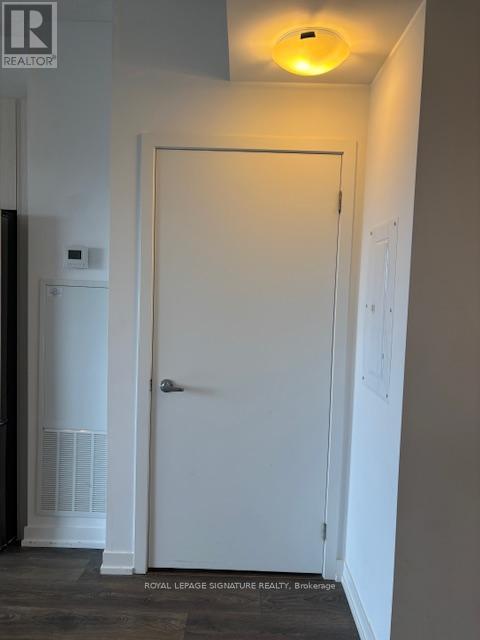 1207 - 2520 Eglinton Avenue W, Mississauga (Central Erin Mills), Ontario  L5M 0Y4 - Photo 16 - W12125601