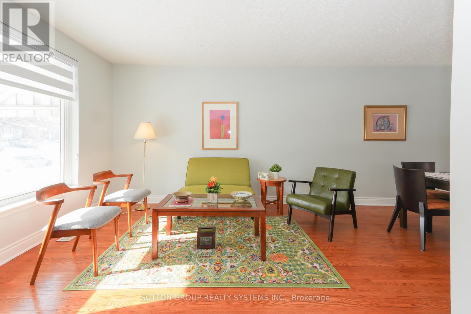 Property at 1483 SANDGATE CRESCENT image 5
