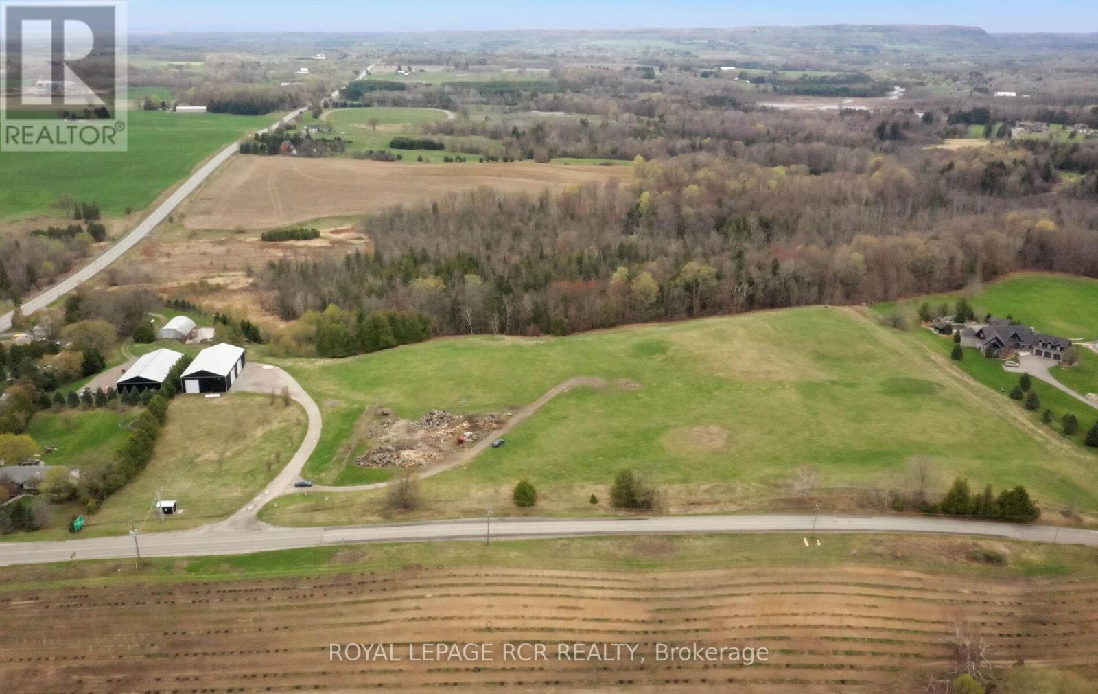 4416 Olde Base Line Road, Caledon, Ontario  L7C 0J8 - Photo 4 - W12125633