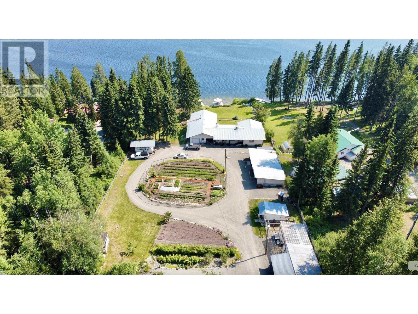 5790 TIMOTHY LAKE ROAD, Lac La Hache, British Columbia
