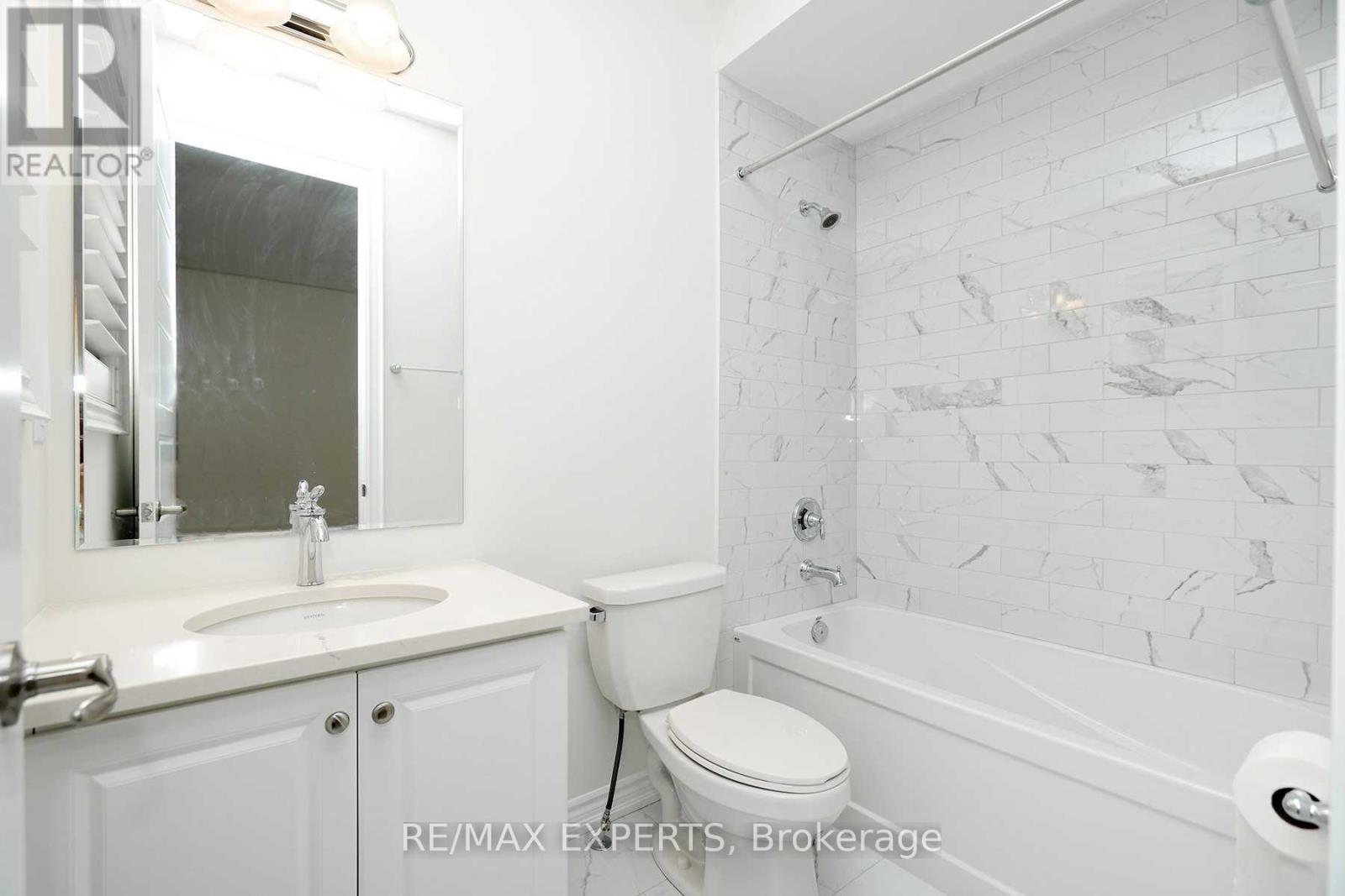26 Hugh Mccutcheon Way, Vaughan, Ontario  L4H 4S8 - Photo 10 - N12090066