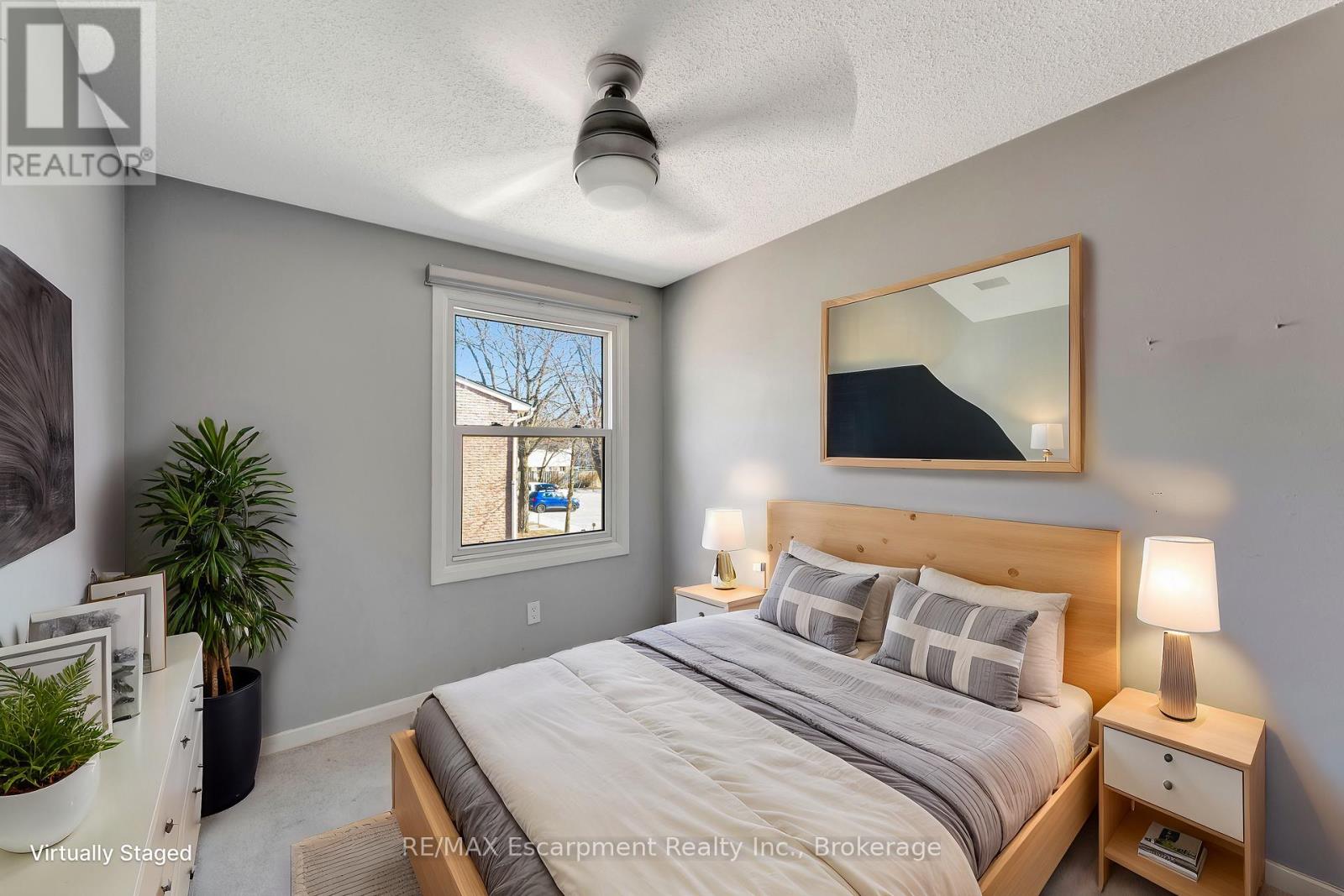 15 - 165 Green Valley Drive, Kitchener, Ontario  N2P 1K3 - Photo 12 - X12034576