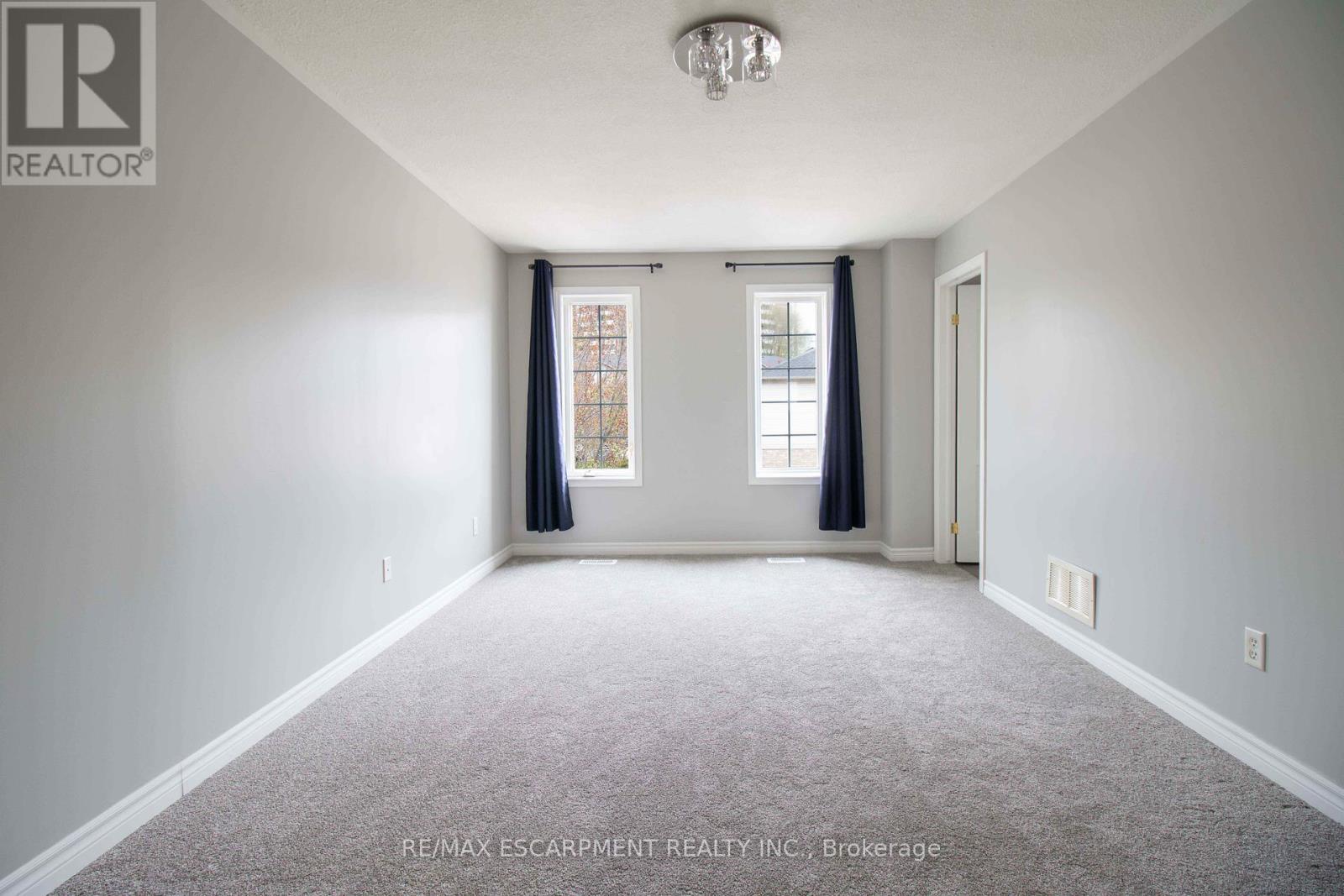 37 - 7 Southside Place, Hamilton, Ontario  L9C 7W6 - Photo 20 - X12125594