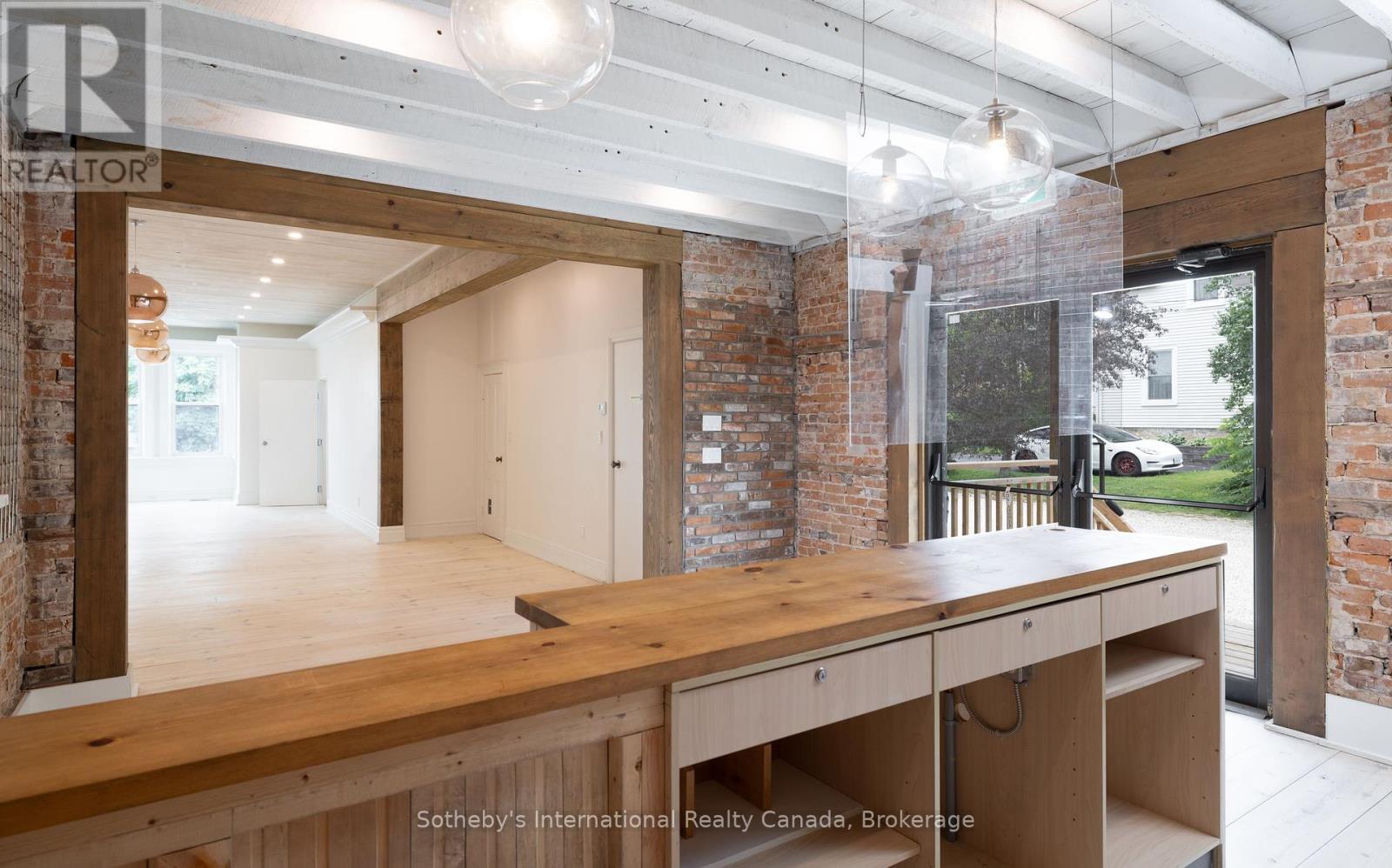 40 Toronto Street S, Grey Highlands, Ontario  N0C 1H0 - Photo 12 - X12125638