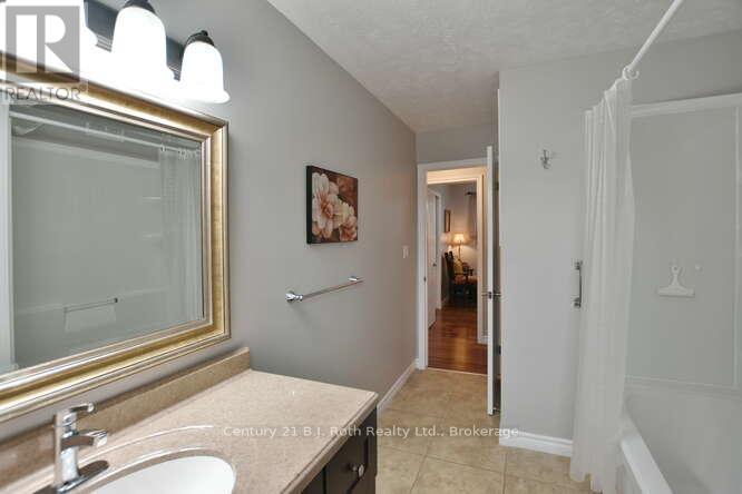 7 Brakenbury Street W, Grey Highlands, Ontario  N0C 1H0 - Photo 12 - X12125641