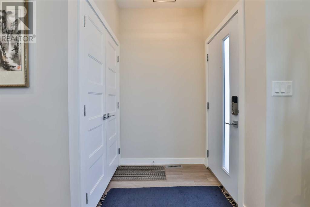 Property at 962 11 Street S image 2
