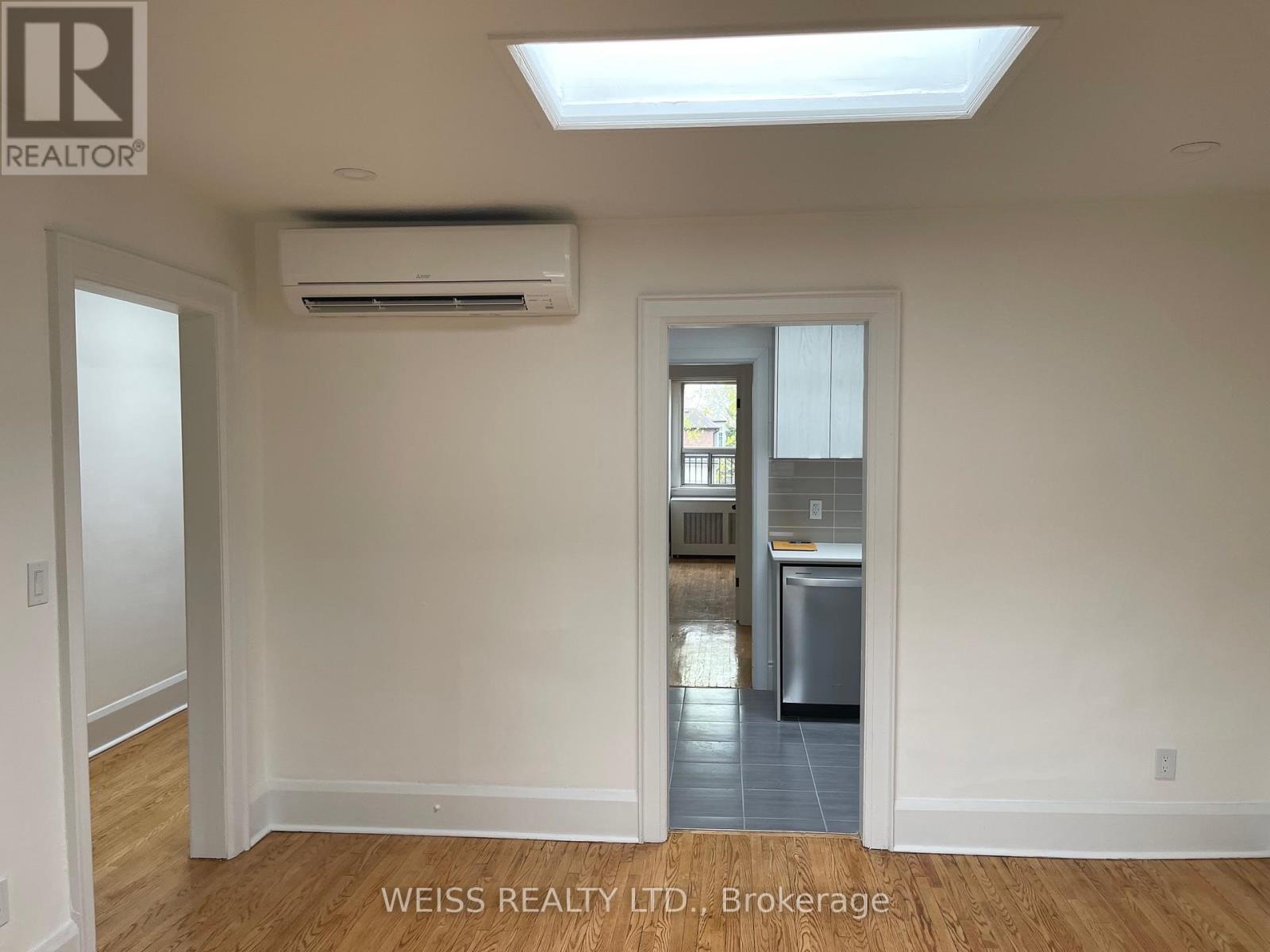 2 - 509 Eglinton Avenue W, Toronto, Ontario  M5N 1B1 - Photo 6 - C12125676