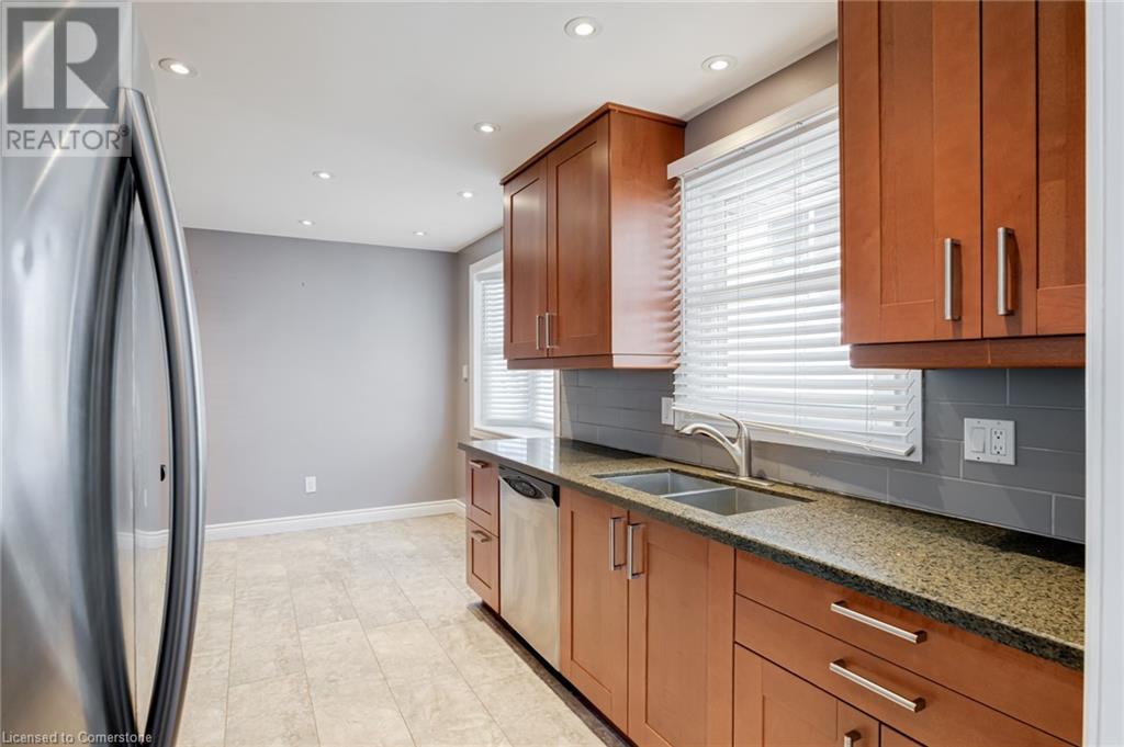229 Athenia Drive, Stoney Creek, Ontario  L8J 1T6 - Photo 12 - 40714925
