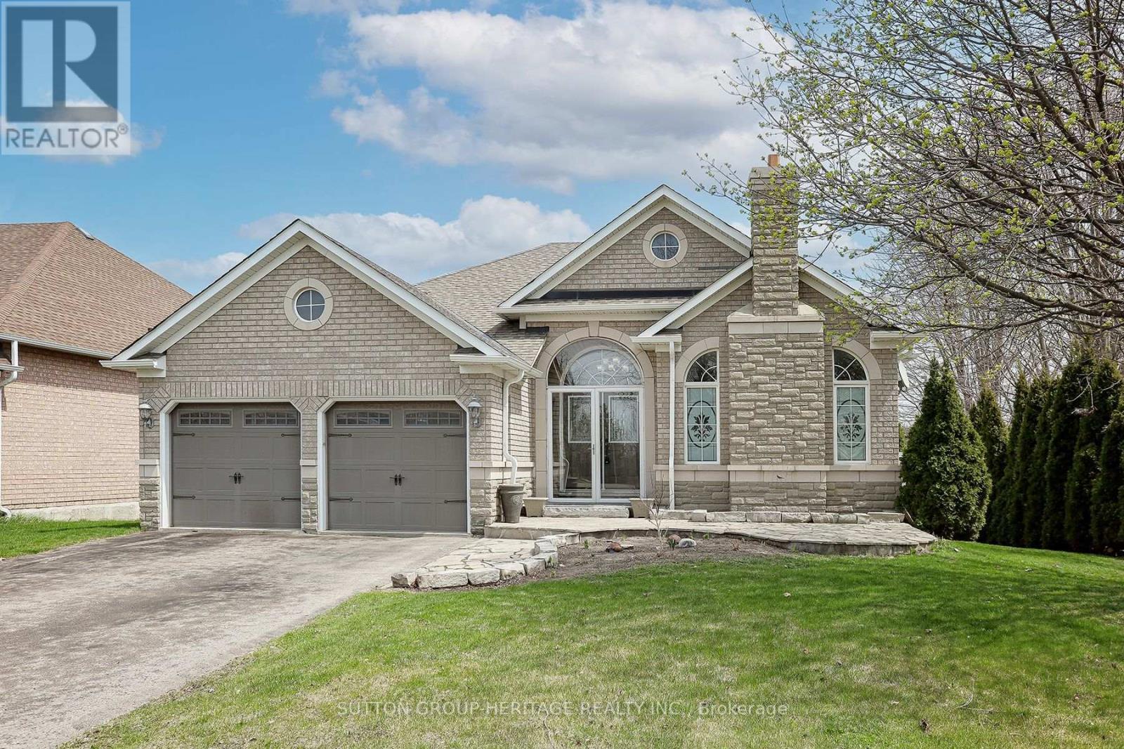 57 Kimberly Drive, Whitby, Ontario  L1M 1K5 - Photo 3 - E12125673