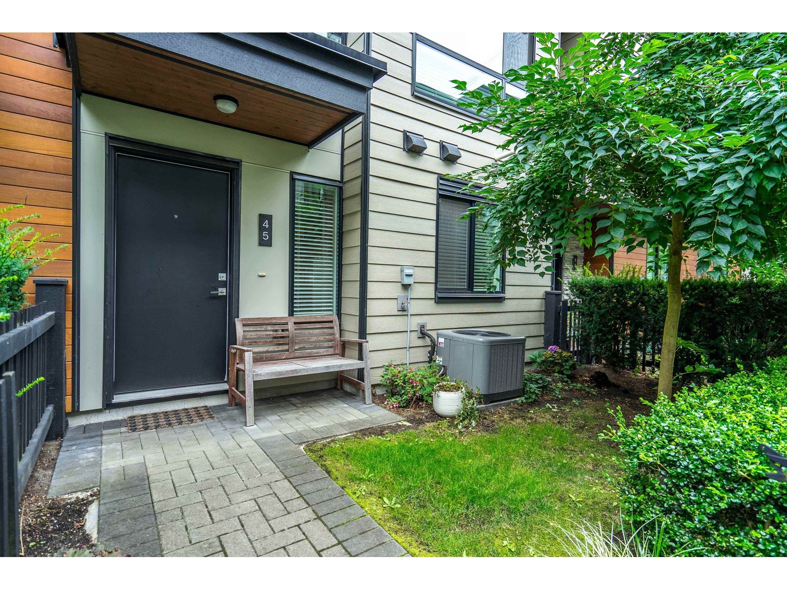 Property at 45 15688 28 AVENUE image 4
