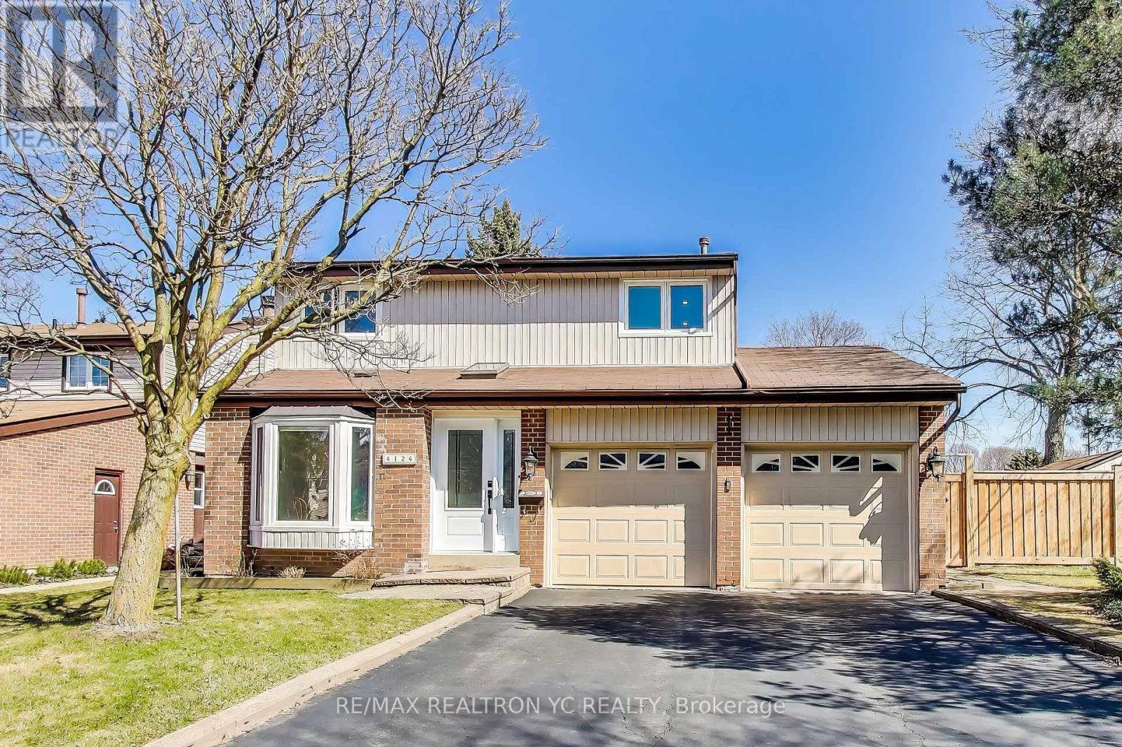 4124 Marigold Crescent, Mississauga, Ontario  L5L 2A5 - Photo 35 - W12125698