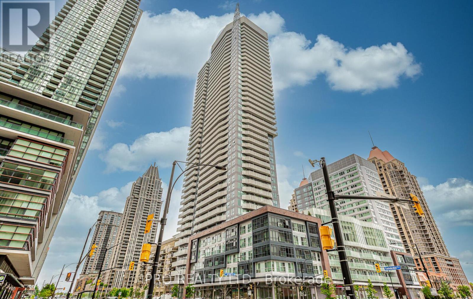 804 - 4065 Confederation Parkway, Mississauga, Ontario  L5B 0L4 - Photo 1 - W12125714
