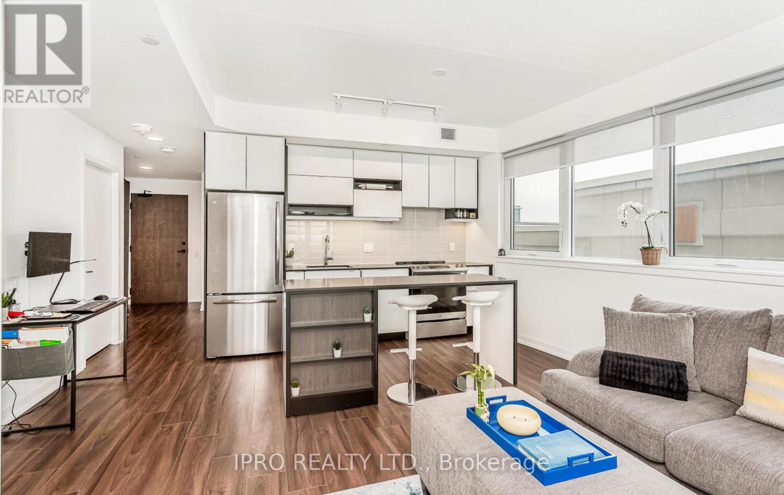 804 - 4065 Confederation Parkway, Mississauga, Ontario  L5B 0L4 - Photo 20 - W12125714