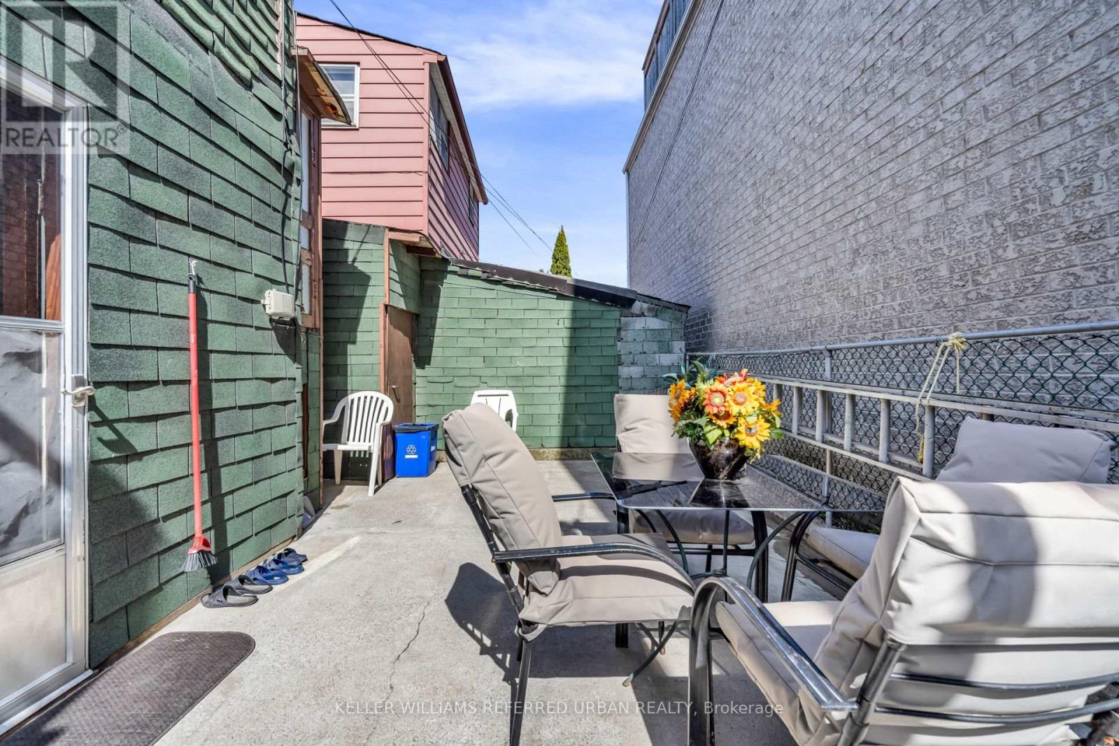 63 Hallam Street, Toronto, Ontario  M6H 1W5 - Photo 42 - W12125756