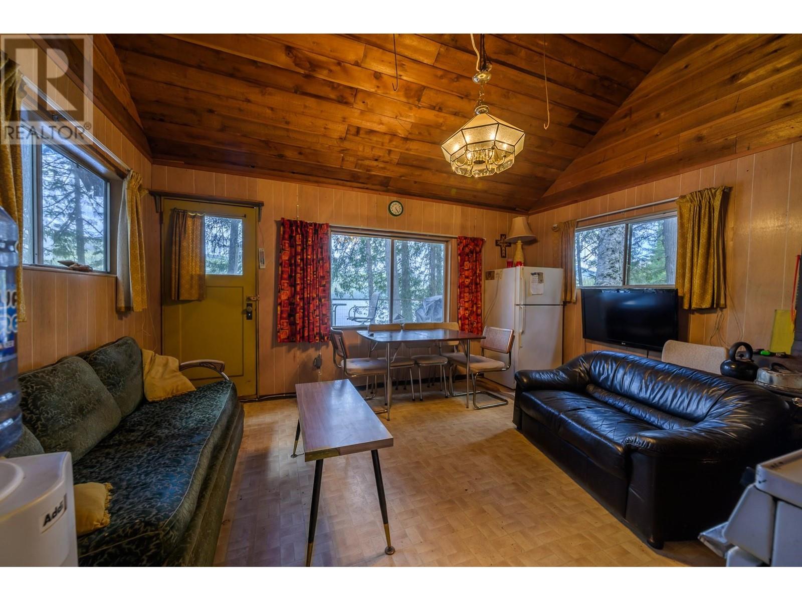 5319 East Barriere Lake Fs Road, Barriere, British Columbia  V0E 1E0 - Photo 9 - 10346461