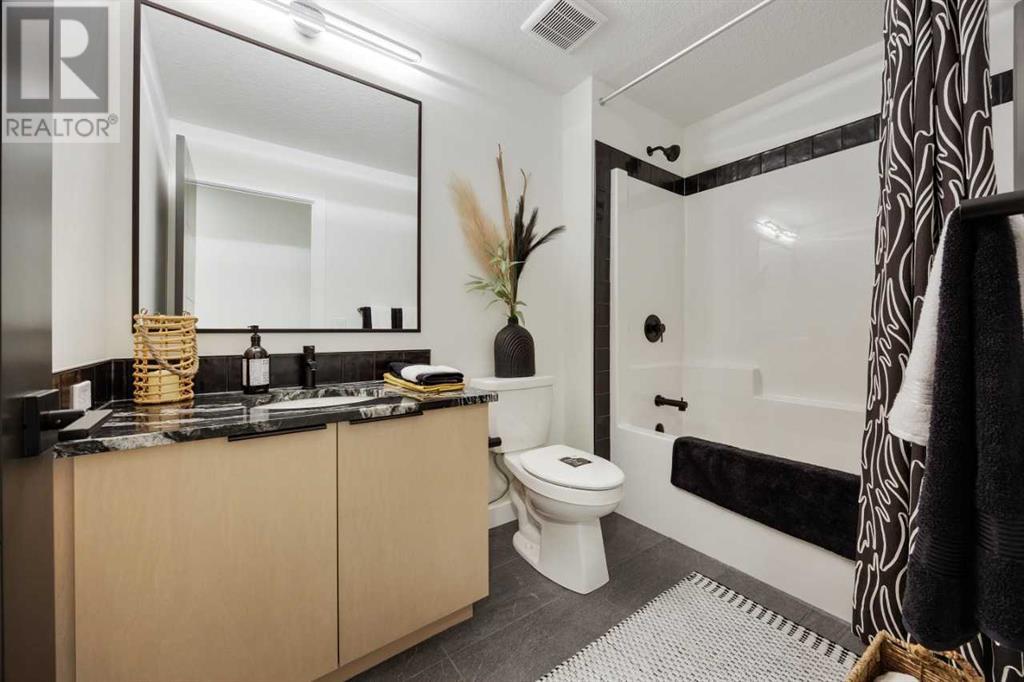 54 Versant Rise Sw, Calgary, Alberta  T2Y 0Z2 - Photo 23 - A2213789
