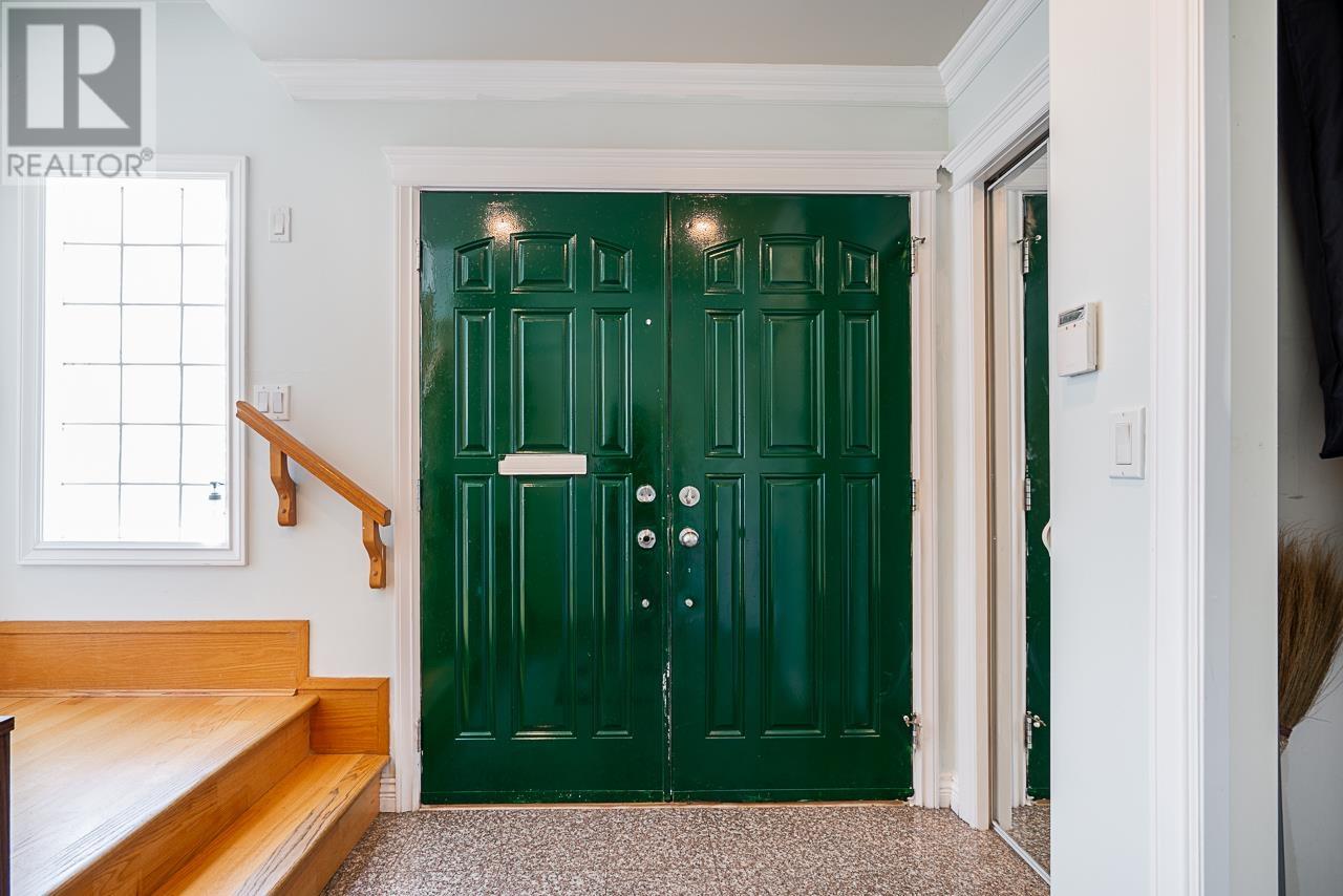 Property at 4694 MCHARDY STREET image 4