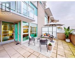 303 188 E ESPLANADE ESPLANADE, North Vancouver property photo listing R2998061 for sale