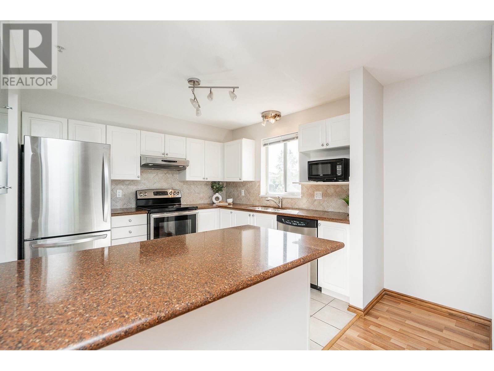 403 2559 Parkview Lane, Port Coquitlam, British Columbia  V3C 6M1 - Photo 12 - R2998106