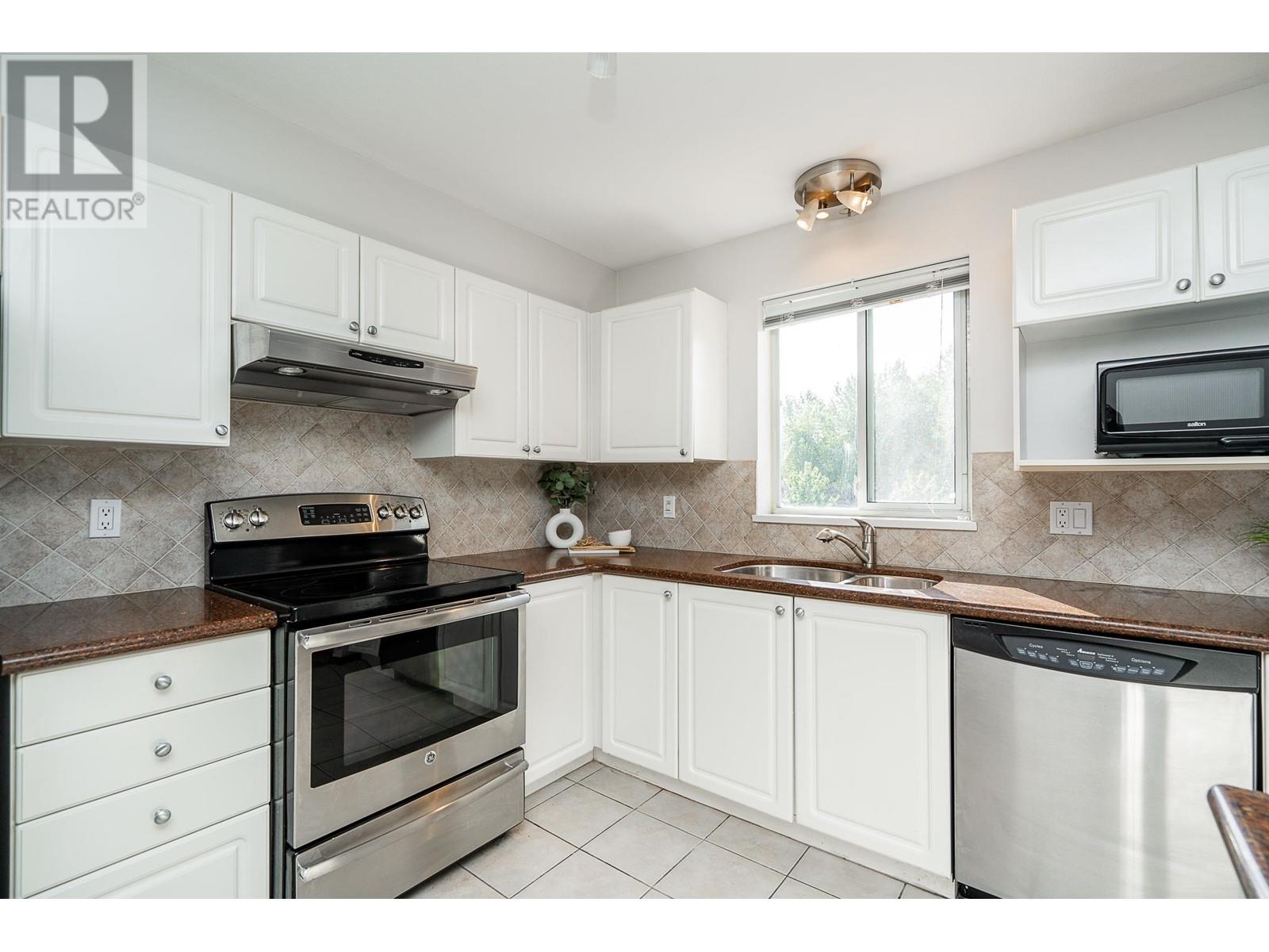 403 2559 Parkview Lane, Port Coquitlam, British Columbia  V3C 6M1 - Photo 13 - R2998106