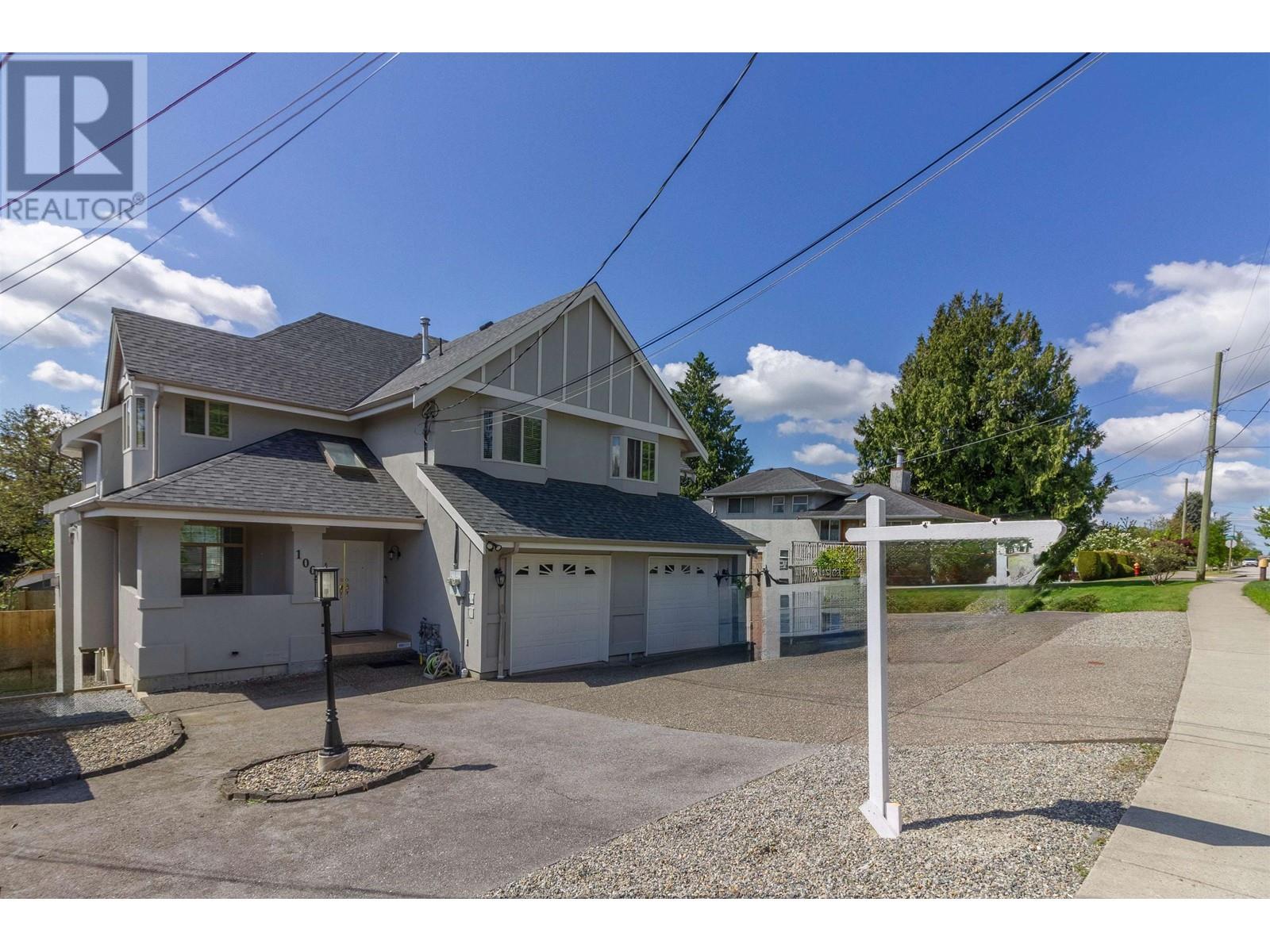 1004 Quadling Avenue, Coquitlam, British Columbia  V3K 2A8 - Photo 1 - R2998123