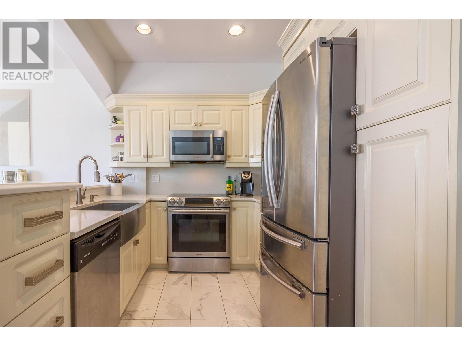 1004 Quadling Avenue, Coquitlam, British Columbia  V3K 2A8 - Photo 12 - R2998123