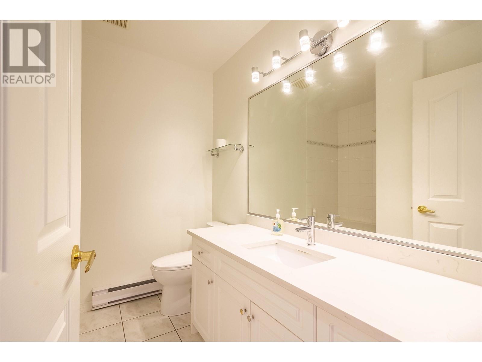1004 Quadling Avenue, Coquitlam, British Columbia  V3K 2A8 - Photo 24 - R2998123