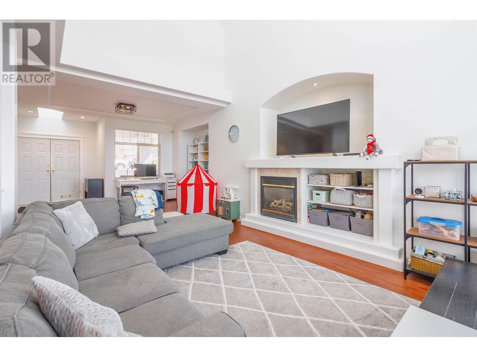 1004 Quadling Avenue, Coquitlam, British Columbia  V3K 2A8 - Photo 6 - R2998123
