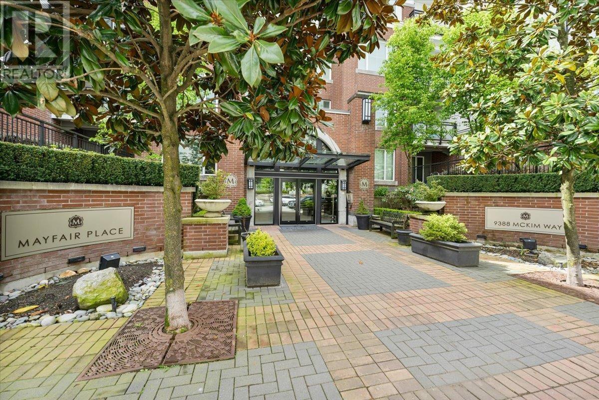 246 9388 Mckim Way, Richmond, British Columbia  V6X 0J7 - Photo 3 - R2998133